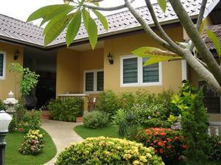 Holiday Village And Natural Garden Resort Phuket Exterior photo